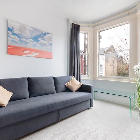 1 Bed Clapham Junction Apartment London Exteriör bild